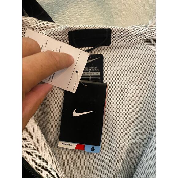 Nike x Undercover Gyakusou Hooded Jacket m large - Picture 13 of 16